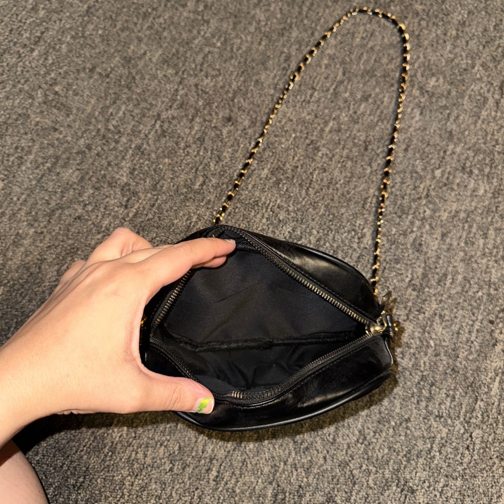 Purse - Picture 4 of 5